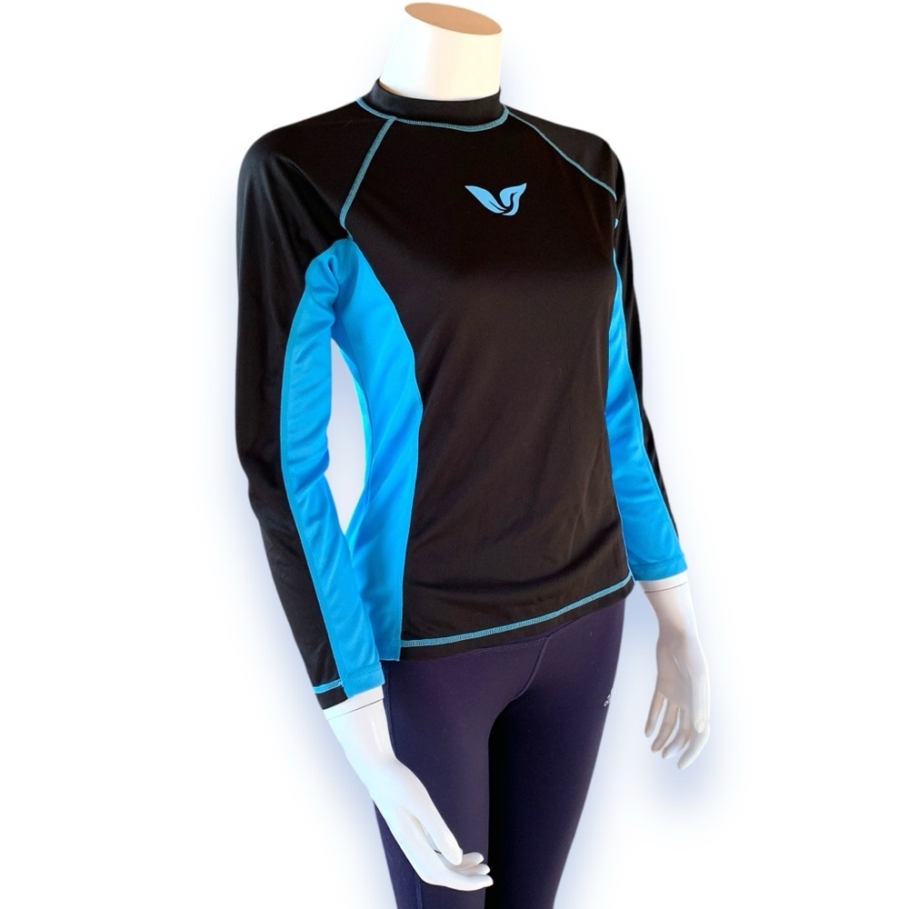 Attraco rash guard size small